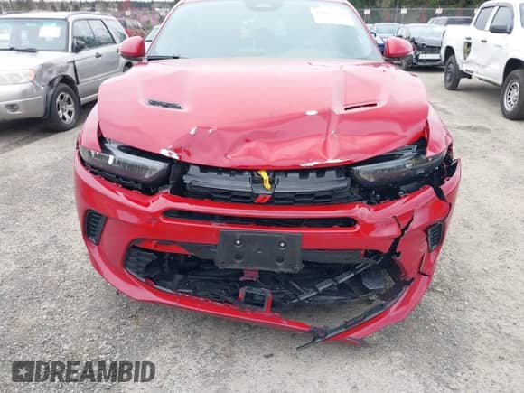 2024 Dodge Hornet R/T with VIN ZACPDFCW3R3A31053, listed as a IAAI auction lot 41910528 with 12,072 mi miles and . Bid and sale history available at DreamBid. Image 19.