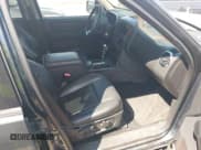 ✅ 2010 Ford Explorer Limited • VIN: 1FMEU7FEXAUB15894 • Lot: 43058598. Wystawiony na IAAI z przebiegiem 127 236 mil. Bezpłatny archiwum sprzedaży aukcyjnych z USA i szczegółowy raport historii pojazdu na DreamBid. Zdjęcie 5.