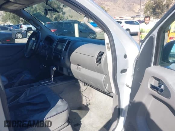 ✅ 2012 Nissan Frontier SV • VIN: 1N6AD0ER2CC441841 • Лот: 43144385. Опубликован ранее на IAAI с пробегом 167 814 миль. Бесплатный доступ к архиву аукционных продаж из США и подробный отчёт об истории автомобиля на DreamBid. Изображение 5.