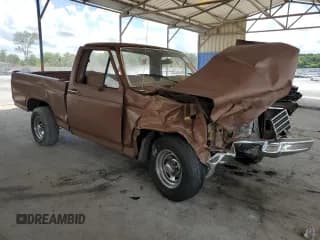 ✅ 1985 Ford F-150 • VIN: 1FTCF15Y6FNA47173 • Lot: 61918454. Wystawiony na Copart z przebiegiem 40 234 mil. Bezpłatny archiwum sprzedaży aukcyjnych z USA i szczegółowy raport historii pojazdu na DreamBid. Zdjęcie 4.