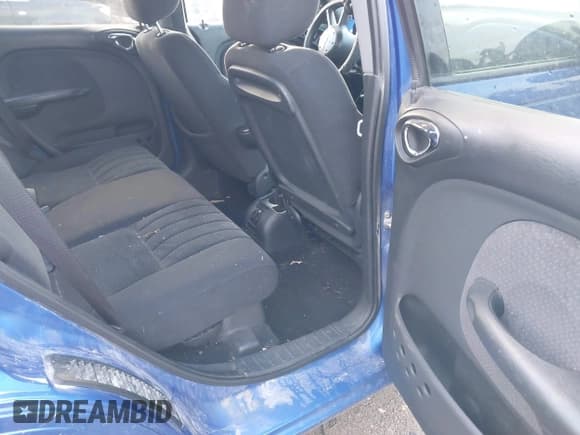 ✅ 2004 Chrysler PT Cruiser • VIN: 3C4FY48B54T329785 • Lot: 41206864. Listed on IAAI with 131,412 mi. Free auction sales archive from the USA and detailed vehicle history report at DreamBid. Image 8.