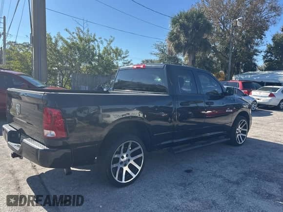 2010 Dodge 1500 ST с VIN 1D7RB1GK8AS245820, выставлен на аукционе Copart как лот 86295174 с пробегом 226 306 миль миль и Чистый • Clean title. История ставок и продаж доступна на DreamBid. Изображение 4.