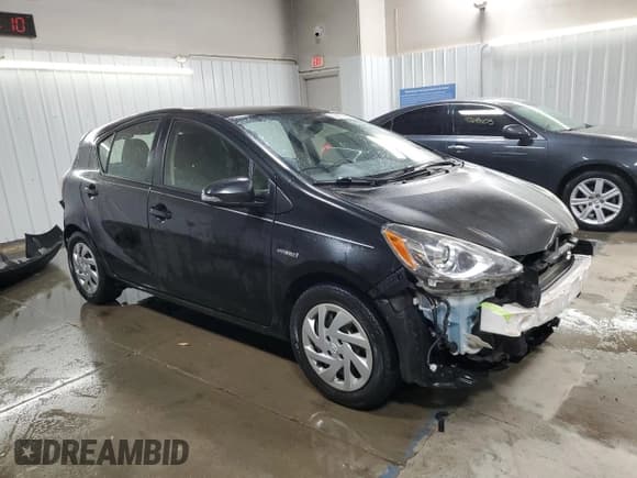 ✅ 2015 Toyota Prius One • VIN: JTDKDTB37F1587385 • Лот: 92477455. Опубликован ранее на Copart с пробегом 119 199 миль. Бесплатный доступ к архиву аукционных продаж из США и подробный отчёт об истории автомобиля на DreamBid. Изображение 4.