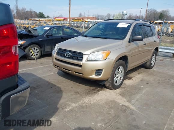 ✅ 2010 Toyota RAV4 • VIN: 2T3ZK4DV9AW007850 • Лот: 41802454. Опубликован ранее на IAAI с пробегом 183 017 миль. Бесплатный доступ к архиву аукционных продаж из США и подробный отчёт об истории автомобиля на DreamBid. Изображение 2.