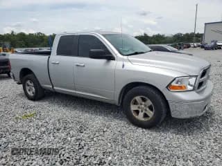 ✅ 2010 Dodge 1500 ST • VIN: 1D7RB1GP5AS184969 • Lot: 64055925. Wystawiony na Copart z przebiegiem 348 075 mil. Bezpłatny archiwum sprzedaży aukcyjnych z USA i szczegółowy raport historii pojazdu na DreamBid. Zdjęcie 4.