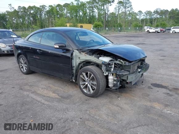 ✅ 2012 Volvo C70 T5 • VIN: YV1672MC5CJ127843 • Лот: 42152642. Опубликован ранее на IAAI с пробегом 121 158 миль. Бесплатный доступ к архиву аукционных продаж из США и подробный отчёт об истории автомобиля на DreamBid. Изображение 1.