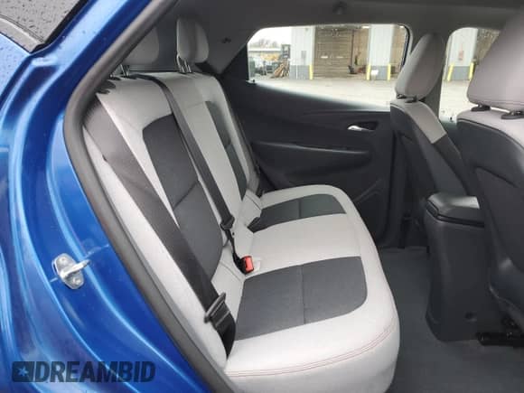 2020 Chevrolet Bolt EV LT z VIN 1G1FY6S07L4143892, wystawiony jako Copart lot #49431684 z przebiegiem 49 287 mil mil oraz . Historia ofert i sprzedaży dostępna na DreamBid. Obrazek 10.