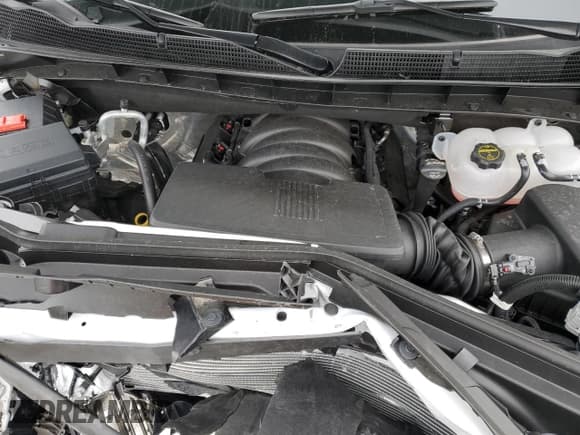 ✅ 2025 GMC Sierra 1500 SLT • VIN: 3GTUUDED2SG382460 • Лот: 87424545. Опубликован ранее на Copart с пробегом 1 028 миль. Бесплатный доступ к архиву аукционных продаж из США и подробный отчёт об истории автомобиля на DreamBid. Изображение 11.