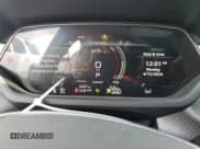 ✅ 2023 Audi e-tron GT Premium Plus • VIN: WAUCJBFWXP7008476 • Lot: 51587884. Wystawiony na Copart z przebiegiem 2 421 mil. Bezpłatny archiwum sprzedaży aukcyjnych z USA i szczegółowy raport historii pojazdu na DreamBid. Zdjęcie 9.