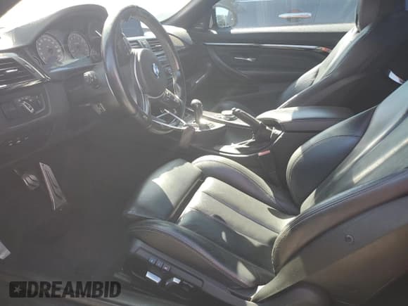 ✅ 2016 BMW M4 • VIN: WBS3U9C59GP969108 • Lot: 60528043. Wystawiony na Copart z przebiegiem 39 255 mil. Bezpłatny archiwum sprzedaży aukcyjnych z USA i szczegółowy raport historii pojazdu na DreamBid. Zdjęcie 7.