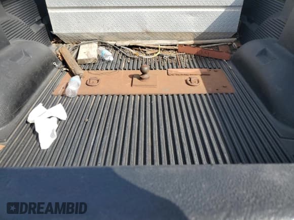 ✅ 2006 Dodge 2500 ST • VIN: 3D7KR26C76G180602 • Лот: 63698094. Опубликован ранее на Copart с пробегом Не указан. Бесплатный доступ к архиву аукционных продаж из США и подробный отчёт об истории автомобиля на DreamBid. Изображение 10.