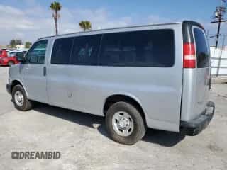 2014 Chevrolet Express Passenger LS с VIN 1GAWGPFG9E1185033, выставлен на аукционе Copart как лот 44763045 с пробегом 185 883 миль миль и Списание • Salvage title. История ставок и продаж доступна на DreamBid. Изображение 2.