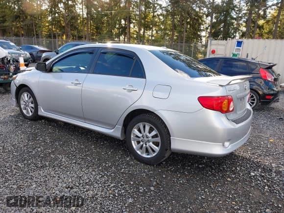 ✅ 2009 Toyota Corolla LE • VIN: 1NXBU40E79Z001664 • Лот: 43550764. Опубликован ранее на IAAI с пробегом 159 794 миль. Бесплатный доступ к архиву аукционных продаж из США и подробный отчёт об истории автомобиля на DreamBid. Изображение 3.