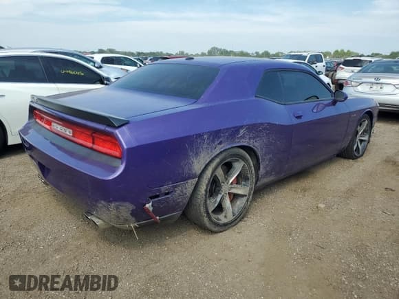 ✅ 2014 Dodge Challenger R/T • VIN: 2C3CDYBT3EH231425 • Лот: 64400345. Опубликован ранее на Copart с пробегом 13 623 миль. Бесплатный доступ к архиву аукционных продаж из США и подробный отчёт об истории автомобиля на DreamBid. Изображение 3.