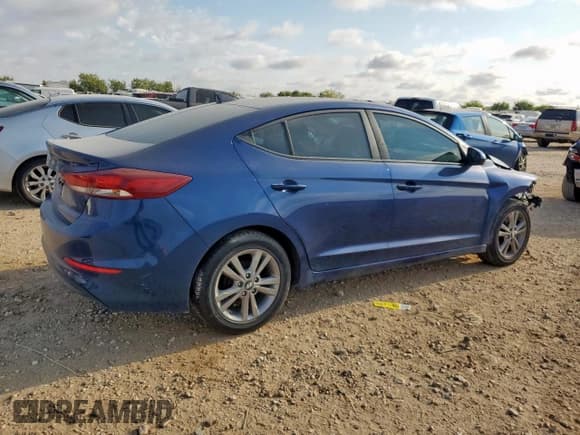 ✅ 2017 Hyundai Elantra SE • VIN: 5NPD84LF5HH060100 • Lot: 68693555. Listed on Copart with 38,164 mi. Free auction sales archive from the USA and detailed vehicle history report at DreamBid. Image 3.