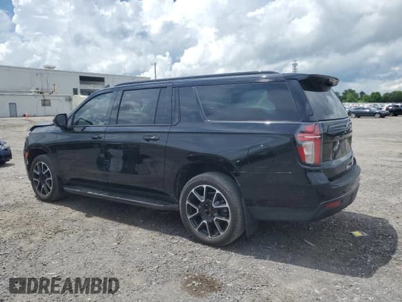 ✅ 2023 Chevrolet Suburban RST • VIN: 1GNSCEKDXPR125193 • Lot: 55652135. Wystawiony na Copart z przebiegiem 131 706 mil. Bezpłatny archiwum sprzedaży aukcyjnych z USA i szczegółowy raport historii pojazdu na DreamBid. Zdjęcie 2.