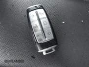 ✅ 2023 Genesis G70 2.0T • VIN: KMTG34TA7PU124434 • Лот: 41963041. Опубликован ранее на IAAI с пробегом 37 591 миль. Бесплатный доступ к архиву аукционных продаж из США и подробный отчёт об истории автомобиля на DreamBid. Изображение 11.