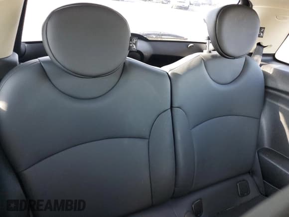 ✅ 2013 MINI Hardtop • VIN: WMWSU3C5XDT544707 • Лот: 91818925. Опубликован ранее на Copart с пробегом 169 563 миль. Бесплатный доступ к архиву аукционных продаж из США и подробный отчёт об истории автомобиля на DreamBid. Изображение 10.