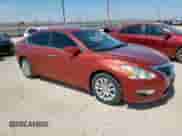 2015 Nissan Altima SV с VIN 1N4AL3AP8FC266677, выставлен на аукционе Copart как лот 70694715 с пробегом 37 305 миль миль и Списание • Salvage title. История ставок и продаж доступна на DreamBid. Изображение 4.