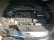 ✅ 2019 Kia Forte EX • VIN: 3KPF54AD1KE037749 • Лот: 85859405. Опубликован ранее на Copart с пробегом 44 111 миль. Бесплатный доступ к архиву аукционных продаж из США и подробный отчёт об истории автомобиля на DreamBid. Изображение 13.