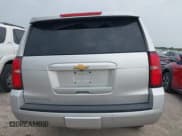 ✅ 2020 Chevrolet Suburban LT • VIN: 1GNSCHKC6LR265468 • Lot: 42042772. Wystawiony na IAAI z przebiegiem 113 335 mil. Bezpłatny archiwum sprzedaży aukcyjnych z USA i szczegółowy raport historii pojazdu na DreamBid. Zdjęcie 16.