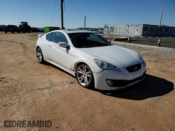 2010 Hyundai Genesis Coupe Track z VIN KMHHU6KH6AU017226, wystawiony jako Copart lot #43442395 z przebiegiem 186 577 mil mil oraz Szkoda całkowita • Salvage title. Historia ofert i sprzedaży dostępna na DreamBid. Obrazek 11.