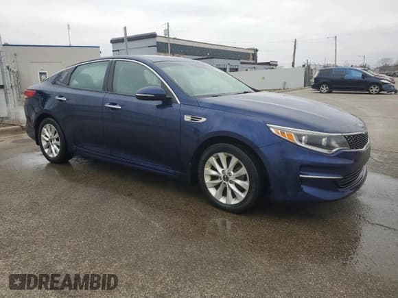 ✅ 2016 Kia Optima EX • VIN: 5XXGU4L35GG114410 • Лот: 46468125. Опубликован ранее на Copart с пробегом 122 751 миль. Бесплатный доступ к архиву аукционных продаж из США и подробный отчёт об истории автомобиля на DreamBid. Изображение 4.