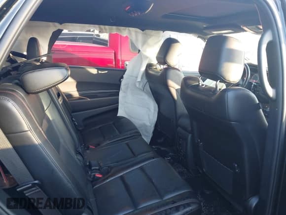 ✅ 2024 Dodge Durango GT Plus • VIN: 1C4RDJDG6RC153177 • Lot: 42820568. Wystawiony na IAAI z przebiegiem 44 186 mil. Bezpłatny archiwum sprzedaży aukcyjnych z USA i szczegółowy raport historii pojazdu na DreamBid. Zdjęcie 8.