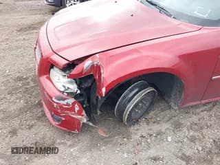 ✅ 2008 Dodge Magnum SXT • VIN: 2D4FV37V98H257778 • Lot: 43780224. Listed on IAAI with 256,804 mi. Free auction sales archive from the USA and detailed vehicle history report at DreamBid. Image 6.