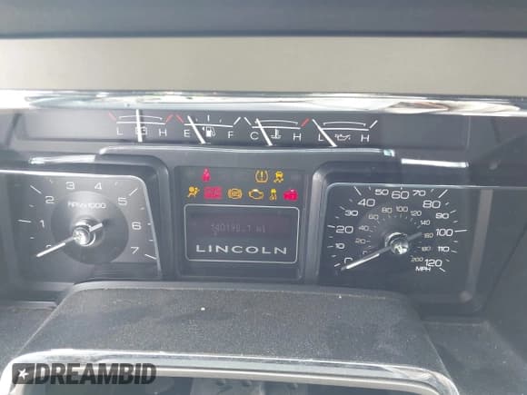 ✅ 2014 Lincoln Navigator • VIN: 5LMJJ2J53EEL08886 • Lot: 41971904. Listed on IAAI with 140,190 mi. Free auction sales archive from the USA and detailed vehicle history report at DreamBid. Image 7.