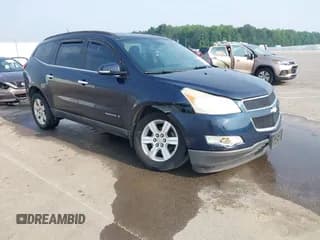 ✅ 2009 Chevrolet Traverse 1LT • VIN: 1GNER23D49S142611 • Lot: 42492186. Wystawiony na IAAI z przebiegiem 253 283 mil. Bezpłatny archiwum sprzedaży aukcyjnych z USA i szczegółowy raport historii pojazdu na DreamBid. Zdjęcie 1.