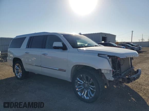 ✅ 2018 Cadillac Escalade ESV Luxury • VIN: 1GYS4HKJ0JR117179 • Lot: 92224915. Listed on Copart with 91,100 mi. Free auction sales archive from the USA and detailed vehicle history report at DreamBid. Image 4.