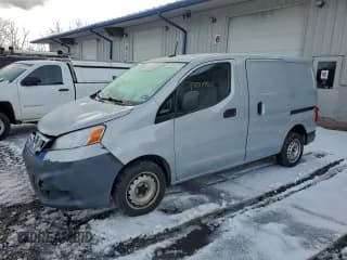 ✅ 2014 Nissan NV200 SV • VIN: 3N6CM0KN8EK693942 • Лот: 93839455. Опубликован ранее на Copart с пробегом 144 661 миль. Бесплатный доступ к архиву аукционных продаж из США и подробный отчёт об истории автомобиля на DreamBid. Изображение 1.