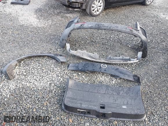 ✅ 2023 Mazda CX-50 Premium Plus • VIN: 7MMVABEY7PN115401 • Лот: 43575616. Опубликован ранее на IAAI с пробегом 50 387 миль. Бесплатный доступ к архиву аукционных продаж из США и подробный отчёт об истории автомобиля на DreamBid. Изображение 12.