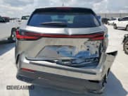 ✅ 2024 Lexus NX 350 Luxury • VIN: 2T2HGCEZ8RC039019 • Lot: 69098715. Wystawiony na Copart z przebiegiem 26 665 mil. Bezpłatny archiwum sprzedaży aukcyjnych z USA i szczegółowy raport historii pojazdu na DreamBid. Zdjęcie 6.