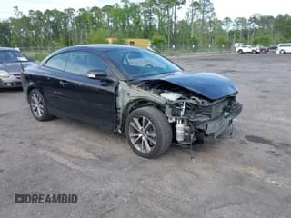 ✅ 2012 Volvo C70 T5 • VIN: YV1672MC5CJ127843 • Лот: 42152642. Опубликован ранее на IAAI с пробегом 121 158 миль. Бесплатный доступ к архиву аукционных продаж из США и подробный отчёт об истории автомобиля на DreamBid. Изображение 1.