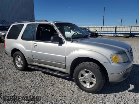 ✅ 2001 Ford Explorer Sport • VIN: 1FMYU70E61UC86910 • Lot: 71248374. Listed on Copart with 163,973 mi. Free auction sales archive from the USA and detailed vehicle history report at DreamBid. Image 4.