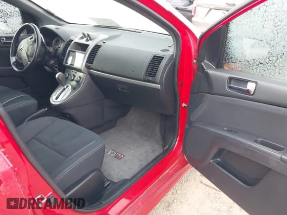 ✅ 2012 Nissan Sentra SE-R • VIN: 3N1BB6AP2CL648306 • Лот: 41399972. Опубликован ранее на IAAI с пробегом 159 061 миль. Бесплатный доступ к архиву аукционных продаж из США и подробный отчёт об истории автомобиля на DreamBid. Изображение 5.