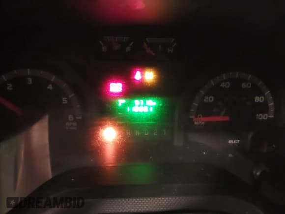 ✅ 2013 Ford Econoline Passenger XL • VIN: 1FBSS3BLXDDB17809 • Lot: 41280844. Wystawiony na IAAI z przebiegiem 110 081 mil. Bezpłatny archiwum sprzedaży aukcyjnych z USA i szczegółowy raport historii pojazdu na DreamBid. Zdjęcie 7.