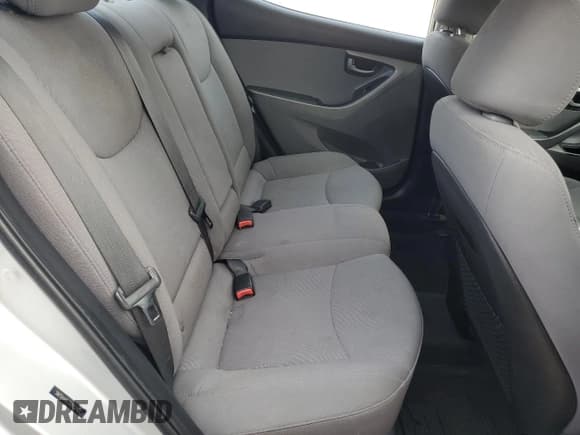 ✅ 2016 Hyundai Elantra SE • VIN: 5NPDH4AE3GH757421 • Lot: 91766195. Wystawiony na Copart z przebiegiem 117 445 mil. Bezpłatny archiwum sprzedaży aukcyjnych z USA i szczegółowy raport historii pojazdu na DreamBid. Zdjęcie 10.