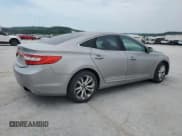 ✅ 2013 Hyundai Azera • VIN: KMHFG4JG3DA288357 • Лот: 67233085. Опубликован ранее на Copart с пробегом 174 588 миль. Бесплатный доступ к архиву аукционных продаж из США и подробный отчёт об истории автомобиля на DreamBid. Изображение 3.