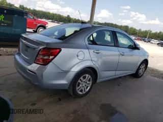 2018 Chevrolet Sonic LS с VIN 1G1JB5SH4J4111913, выставлен на аукционе Copart как лот 69295464 с пробегом 105 847 миль миль и Списание • Salvage title. История ставок и продаж доступна на DreamBid. Изображение 3.