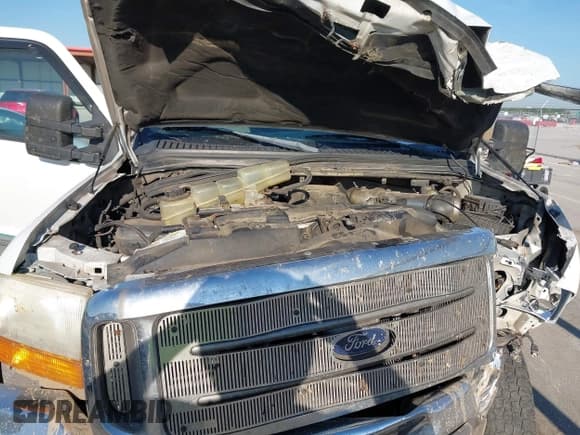 ✅ 1999 Ford F-250 XL • VIN: 1FTNX21F8XEA74702 • Lot: 43097148. Wystawiony na IAAI z przebiegiem 144 963 mil. Bezpłatny archiwum sprzedaży aukcyjnych z USA i szczegółowy raport historii pojazdu na DreamBid. Zdjęcie 10.