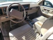 ✅ 1991 Cadillac Eldorado • VIN: 1G6EL13B2MU602660 • Lot: 67365674. Wystawiony na Copart z przebiegiem 108 880 mil. Bezpłatny archiwum sprzedaży aukcyjnych z USA i szczegółowy raport historii pojazdu na DreamBid. Zdjęcie 8.