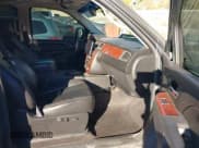 ✅ 2010 Chevrolet Silverado 1500 • VIN: 3GCXKTE27AG261479 • Lot: 43635635. Wystawiony na IAAI z przebiegiem 232 696 mil. Bezpłatny archiwum sprzedaży aukcyjnych z USA i szczegółowy raport historii pojazdu na DreamBid. Zdjęcie 5.