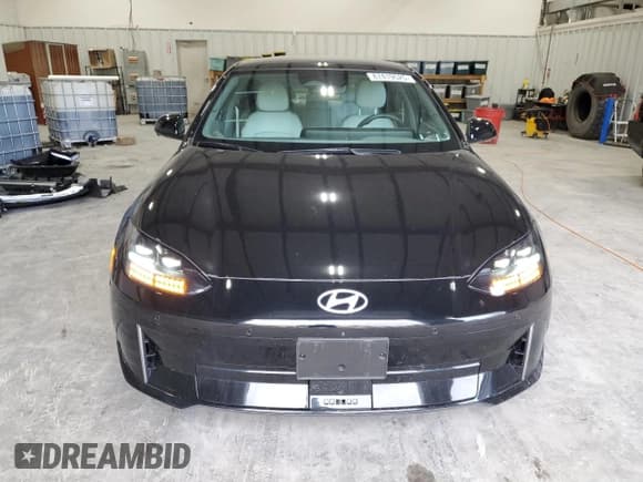 ✅ 2024 Hyundai Ioniq 6 Limited • VIN: KMHM54AC6RA077462 • Лот: 87419525. Опубликован ранее на Copart с пробегом 11 419 миль. Бесплатный доступ к архиву аукционных продаж из США и подробный отчёт об истории автомобиля на DreamBid. Изображение 5.