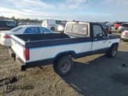 ✅ 1984 Ford Ranger XLT • VIN: 1FTCR10A4EUD01209 • Lot: 91868765. Wystawiony na Copart z przebiegiem 64 446 mil. Bezpłatny archiwum sprzedaży aukcyjnych z USA i szczegółowy raport historii pojazdu na DreamBid. Zdjęcie 3.