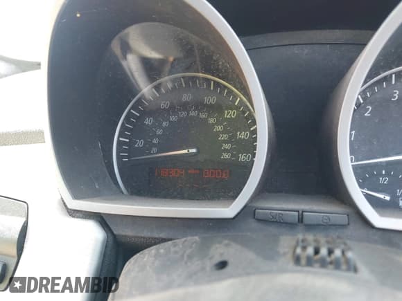 ✅ 2007 BMW Z4 3.0si • VIN: 4USBU53557LX03064 • Lot: 42243526. Listed on IAAI with 118,304 mi. Free auction sales archive from the USA and detailed vehicle history report at DreamBid. Image 15.