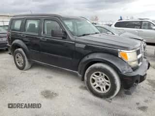 2009 Dodge Nitro SXT с VIN 1D8GU28K59W527001, выставлен на аукционе Copart как лот 77988964 с пробегом 157 787 миль миль и Списание • Salvage title. История ставок и продаж доступна на DreamBid. Изображение 4.