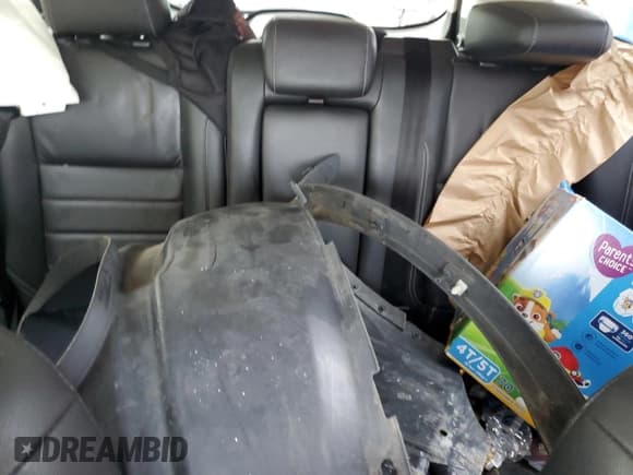 ✅ 2013 Ford Escape SEL • VIN: 1FMCU9H9XDUA79437 • Lot: 90723285. Wystawiony na Copart z przebiegiem Nie podano. Bezpłatny archiwum sprzedaży aukcyjnych z USA i szczegółowy raport historii pojazdu na DreamBid. Zdjęcie 10.